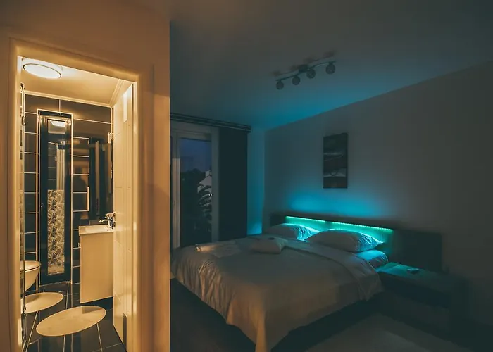 Opera Apartments