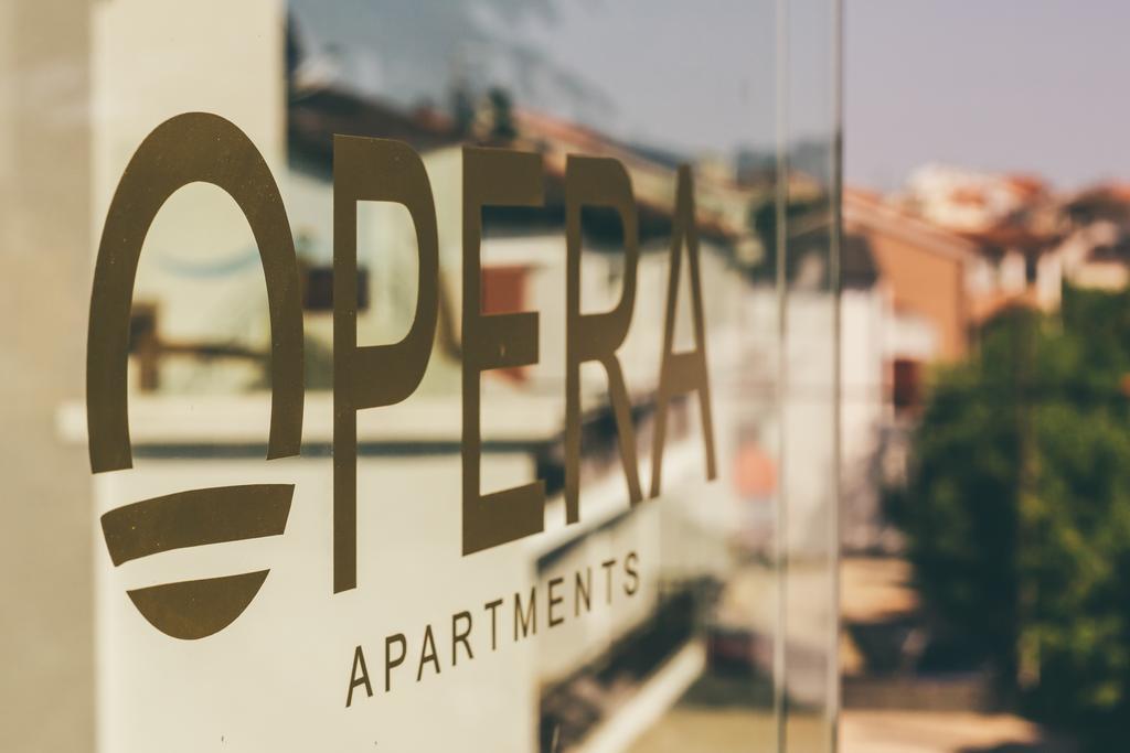 Apartment Opera *